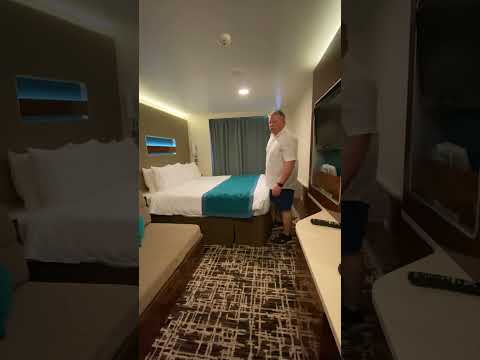 Stateroom tour on Norwegian Cruise Line’s Breakaway (March 2022)